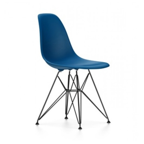 Cadeira Charles Eames Eiffel Sem Braços Com Base em Aço Preto - Assento em Polipropileno Cor Azul Médio