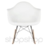 Cadeira Eames Eiffel Balanço - Base em Aço Preto e Madeira Clara - Assento Cor Branca