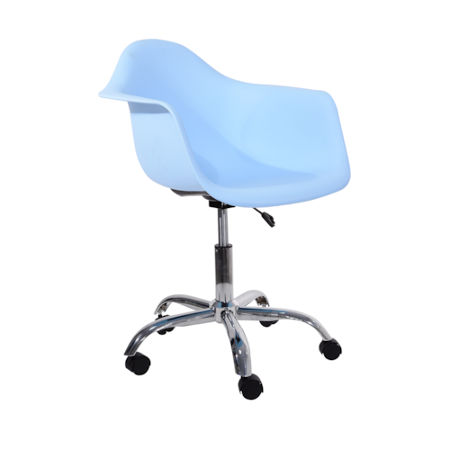 Cadeira Eiffel Com Braços - Base de Rodízios Cromada - Assento em Polipropileno - Cor Azul Bebê Cadeira Eiffel Com Braços - Base de Rodízios Cromada - Assento em Polipropileno - Cor Azul Bebê